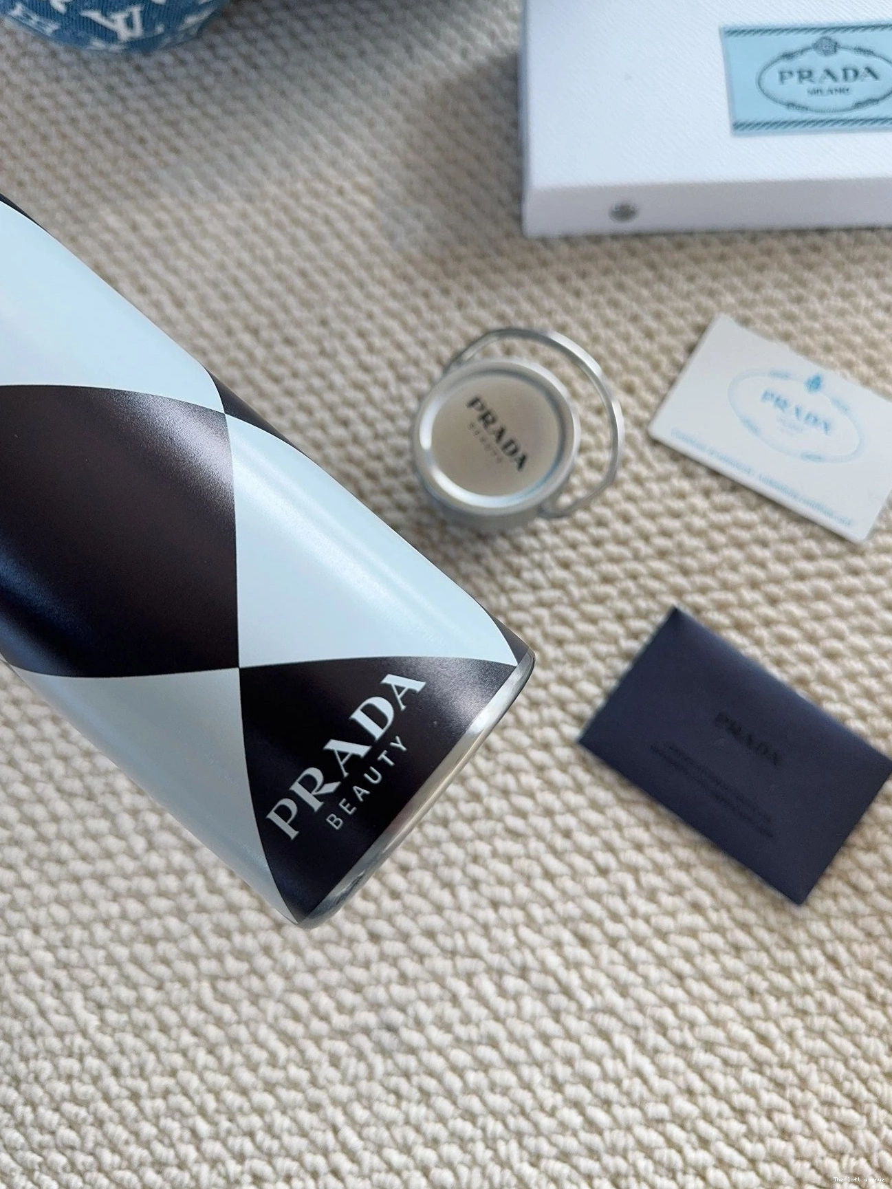 BOTTLE PRADA STAINLESS STEEL CHECKERED 0801